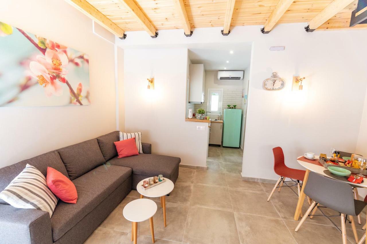 Mantisses 3 Apartment Kalamata Ngoại thất bức ảnh