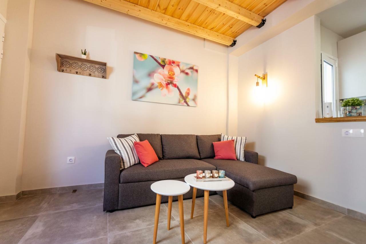 Mantisses 3 Apartment Kalamata Ngoại thất bức ảnh